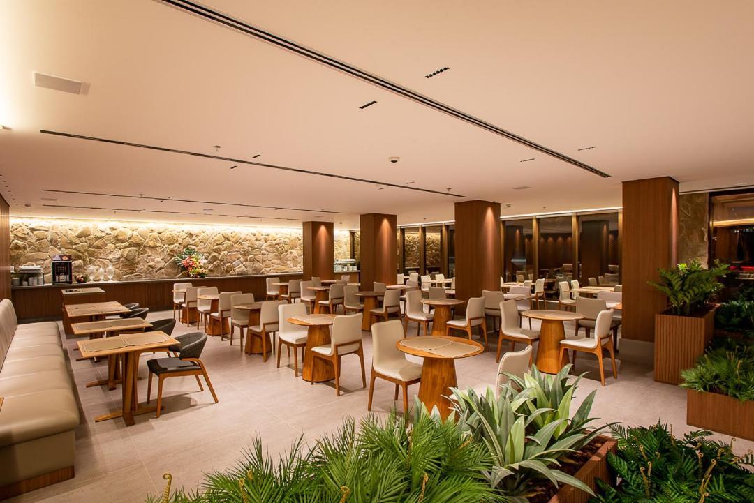 קויאבה Amazon Aeroporto Hotel מראה חיצוני תמונה