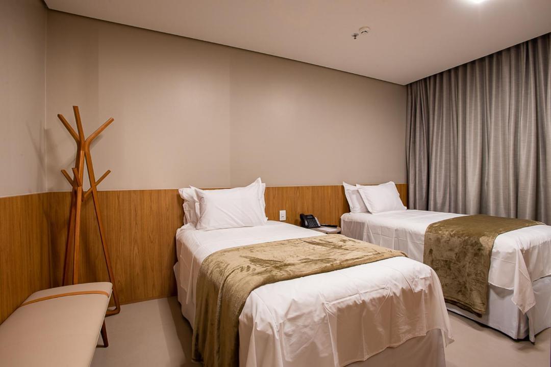 קויאבה Amazon Aeroporto Hotel מראה חיצוני תמונה