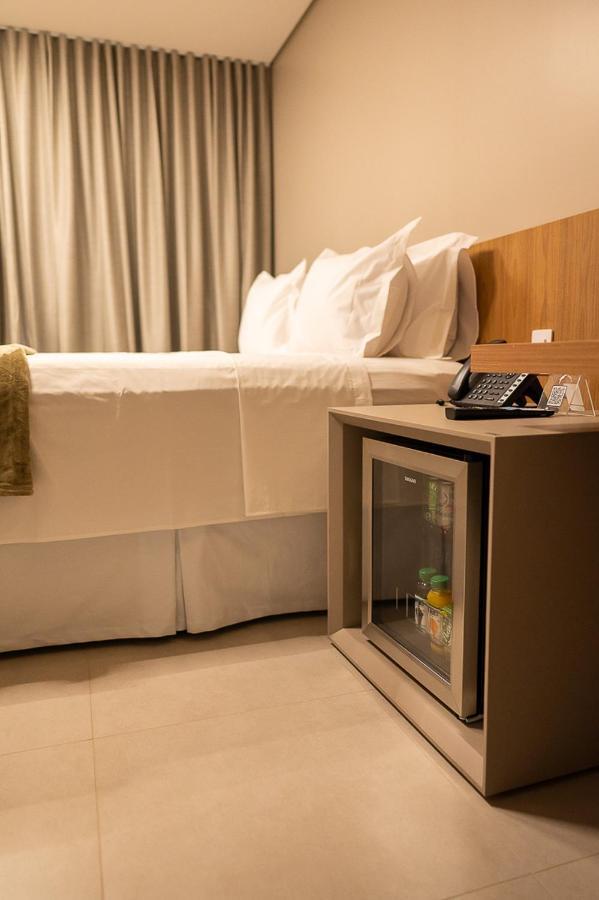 קויאבה Amazon Aeroporto Hotel מראה חיצוני תמונה